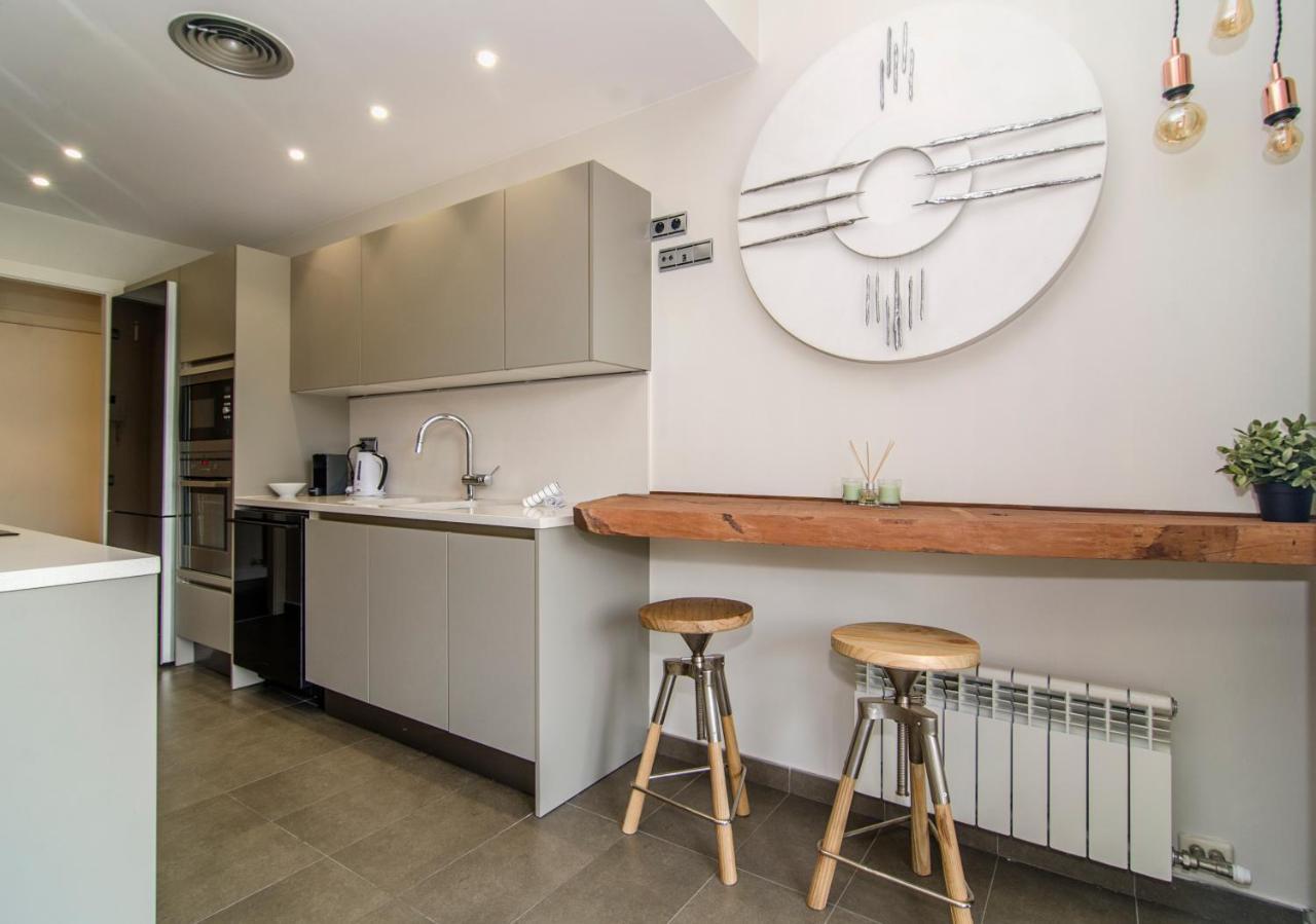 Sitges Spaces Garden Paradise 3 Bedroom, 3 Bathroom, Huge Private Garden-Terrace, Pool- Sleeps Up To 8 외부 사진