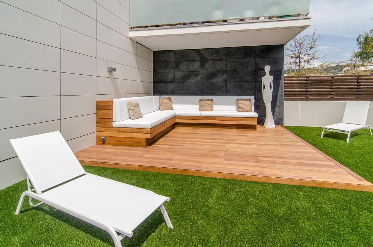 Sitges Spaces Garden Paradise 3 Bedroom, 3 Bathroom, Huge Private Garden-Terrace, Pool- Sleeps Up To 8 외부 사진