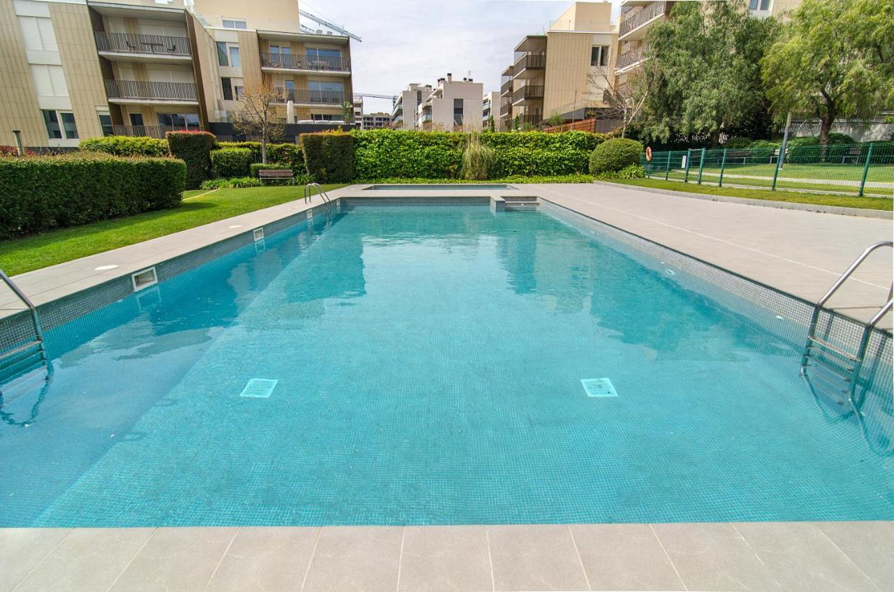 Sitges Spaces Garden Paradise 3 Bedroom, 3 Bathroom, Huge Private Garden-Terrace, Pool- Sleeps Up To 8 외부 사진