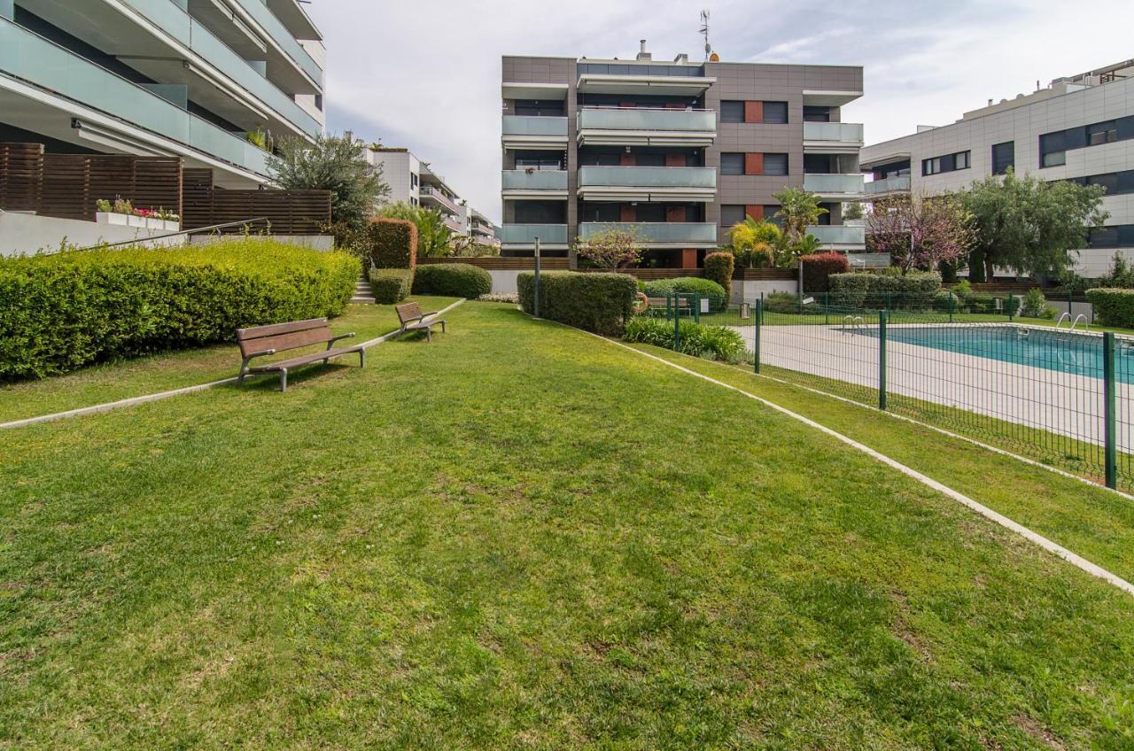 Sitges Spaces Garden Paradise 3 Bedroom, 3 Bathroom, Huge Private Garden-Terrace, Pool- Sleeps Up To 8 외부 사진