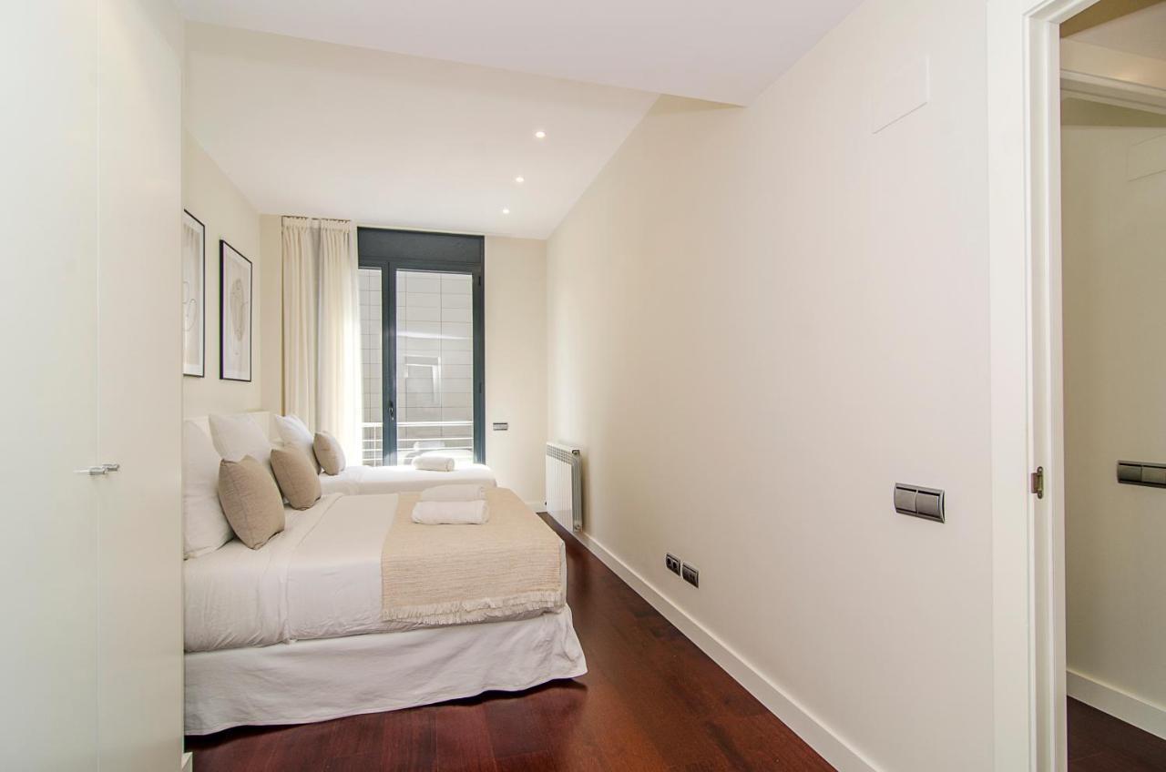 Sitges Spaces Garden Paradise 3 Bedroom, 3 Bathroom, Huge Private Garden-Terrace, Pool- Sleeps Up To 8 외부 사진
